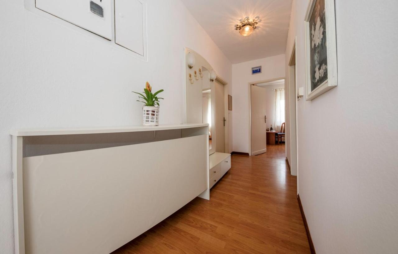 Apartment Dominik 2874 Palit Exteriör bild